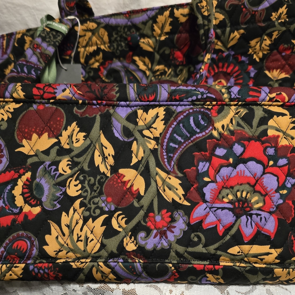 Vera Bradley Multicolor Paisley Key Pattern Tote Bag - Picture 8 of 8